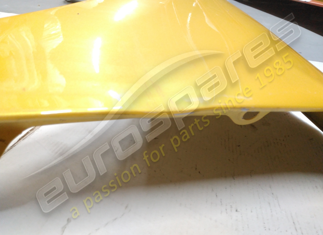 utilisé lamborghini aile gauche. numéro de pièce 400821021a (4)