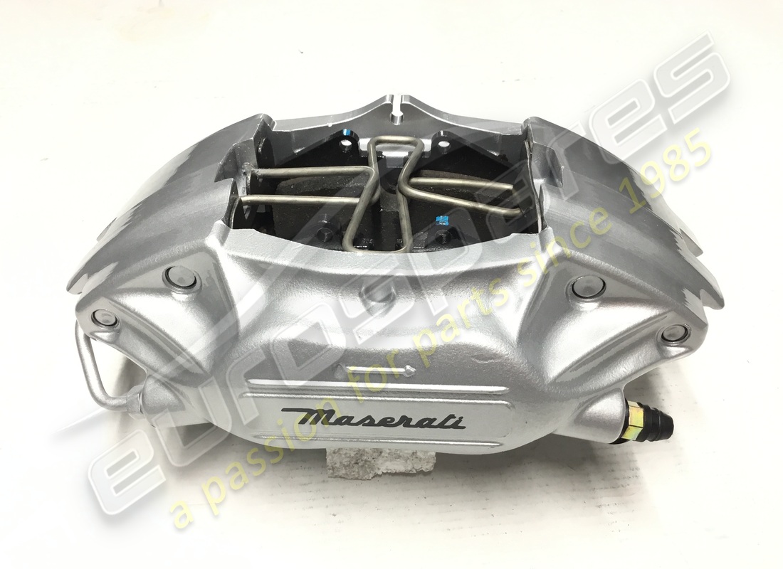 nouvelle maserati maserati pièce 387201124. numéro de pièce 387201124 (2)