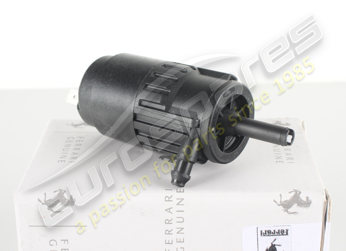 nouvelle pompe d'essuie-glace ferrari. numéro de pièce 65358700 (1)