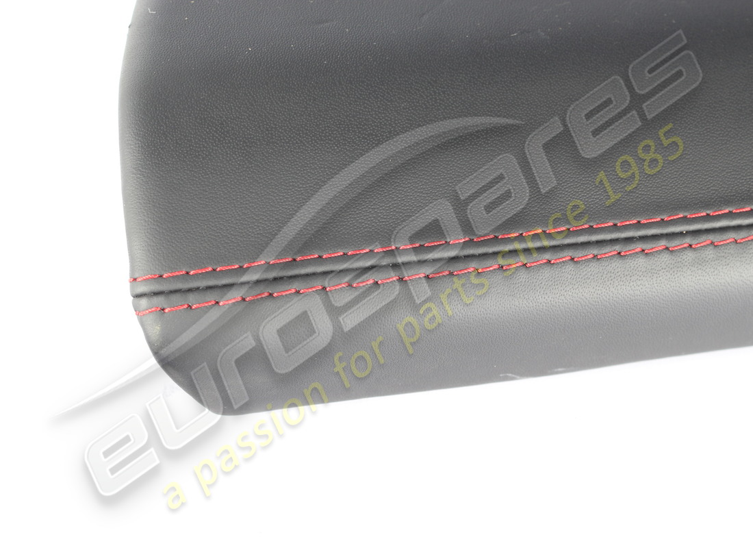 porte garniture de ferrari utilisée. numéro de pièce 814982.. (2)