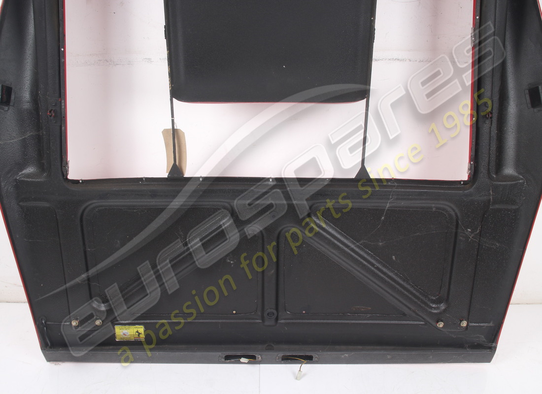 UTILISÉ FERRARI CAPOT ARRIÈRE. NUMÉRO DE PIÈCE 61900300 (6) utilisé ferrari capot arrière. numéro de pièce 61900300 (6)