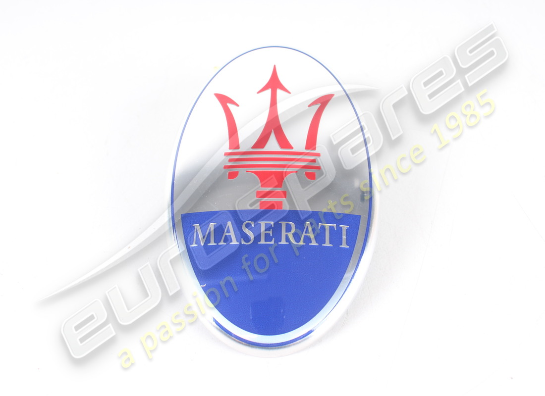 nouvel emblème maserati m161. numéro de pièce 670106516 (1)