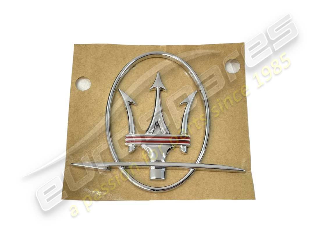 NOUVEAU MASERATI TRIDENT LATÉRAL GAUCHE (GTS). NUMÉRO DE PIÈCE 670030865 (1) nouveau maserati trident latéral gauche (gts). numéro de pièce 670030865 (1)