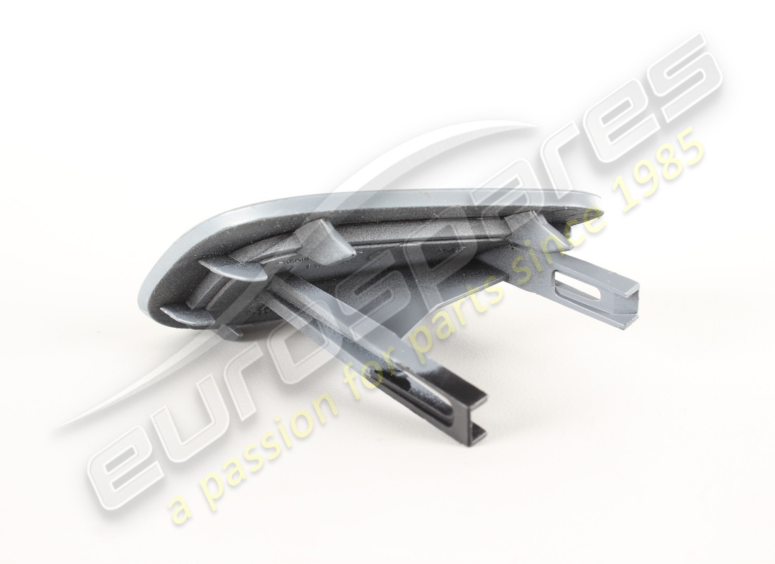 nouveau couvercle de lave- rondelle gauche ferrari. numéro de pièce 82763610 (2)