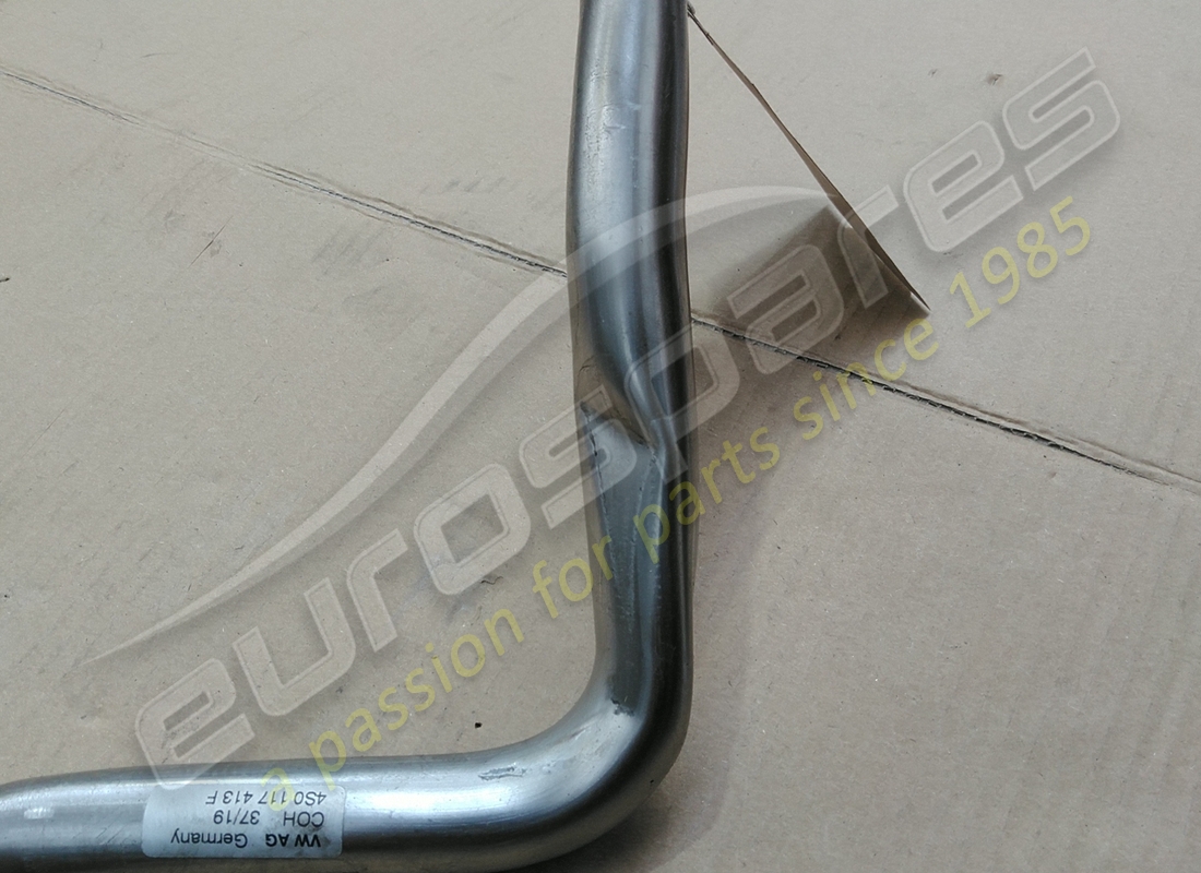 TUYAU Lamborghini ENDOMMAGÉ.-OELKUEHLER . NUMÉRO DE PIÈCE 4S0117413F (1)