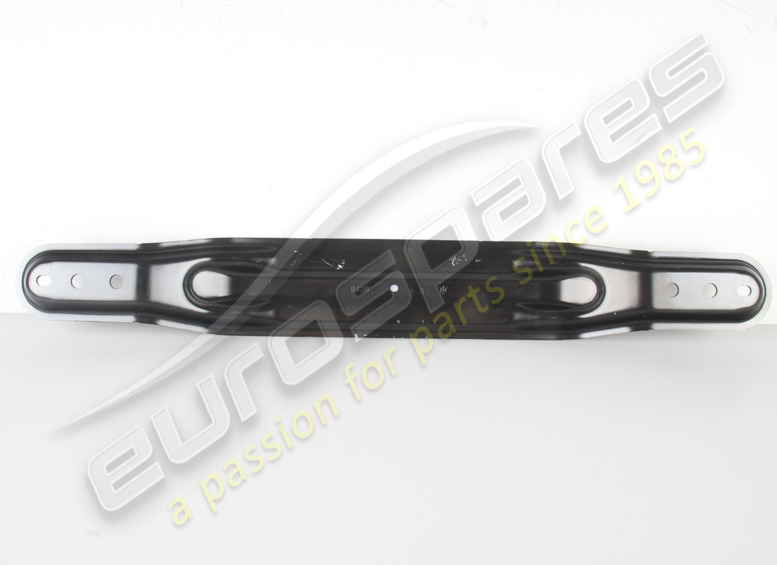 nouveau maserati renfort arrière de tunnel sous plancher. référence 670006640 (1)