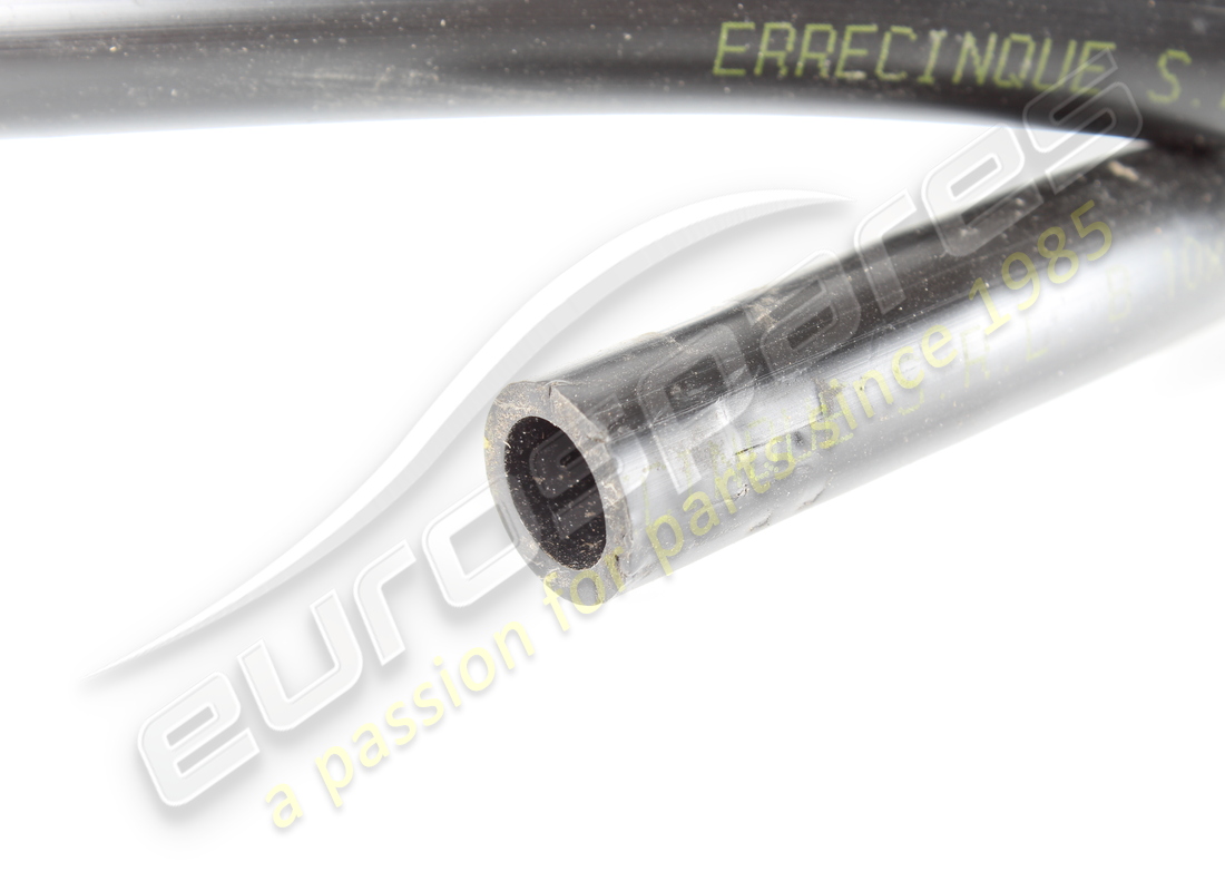 tuyau de vidange de carburant d'occasion ferrari. numéro de pièce 84487700 (2)
