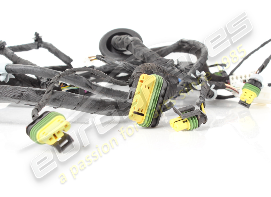 used maserati driver side front door wiring. part number 274633 (2)