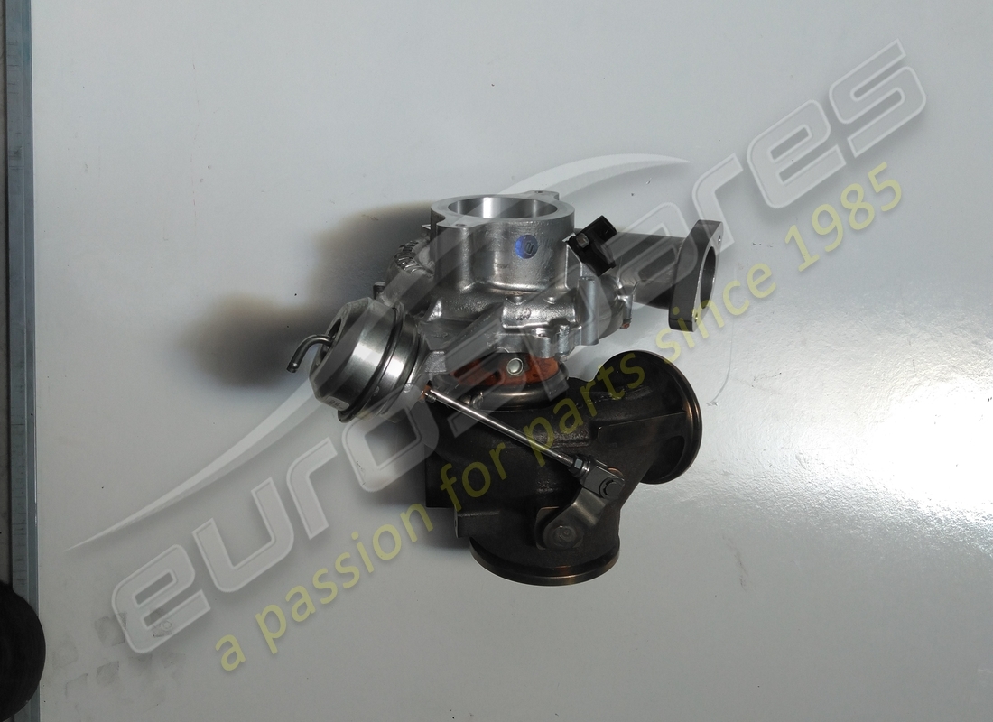 TURBOCOMPRESSEUR DROIT Ferrari UTILISÉ. NUMÉRO DE PIÈCE 343098 (1)