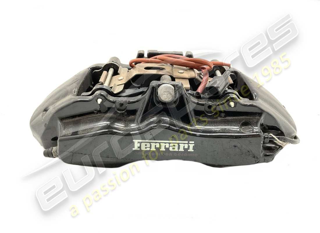 UTILISÉ Ferrari UNITÉ D'ÉTRIER AVANT GAUCHE AVEC PLAQUETTES. NUMÉRO DE PIÈCE 234483 (1)