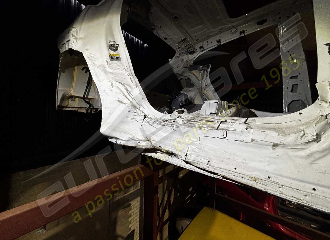 carrosserie complète d'occasion lamborghini. numéro de pièce 4m0802123body (4)