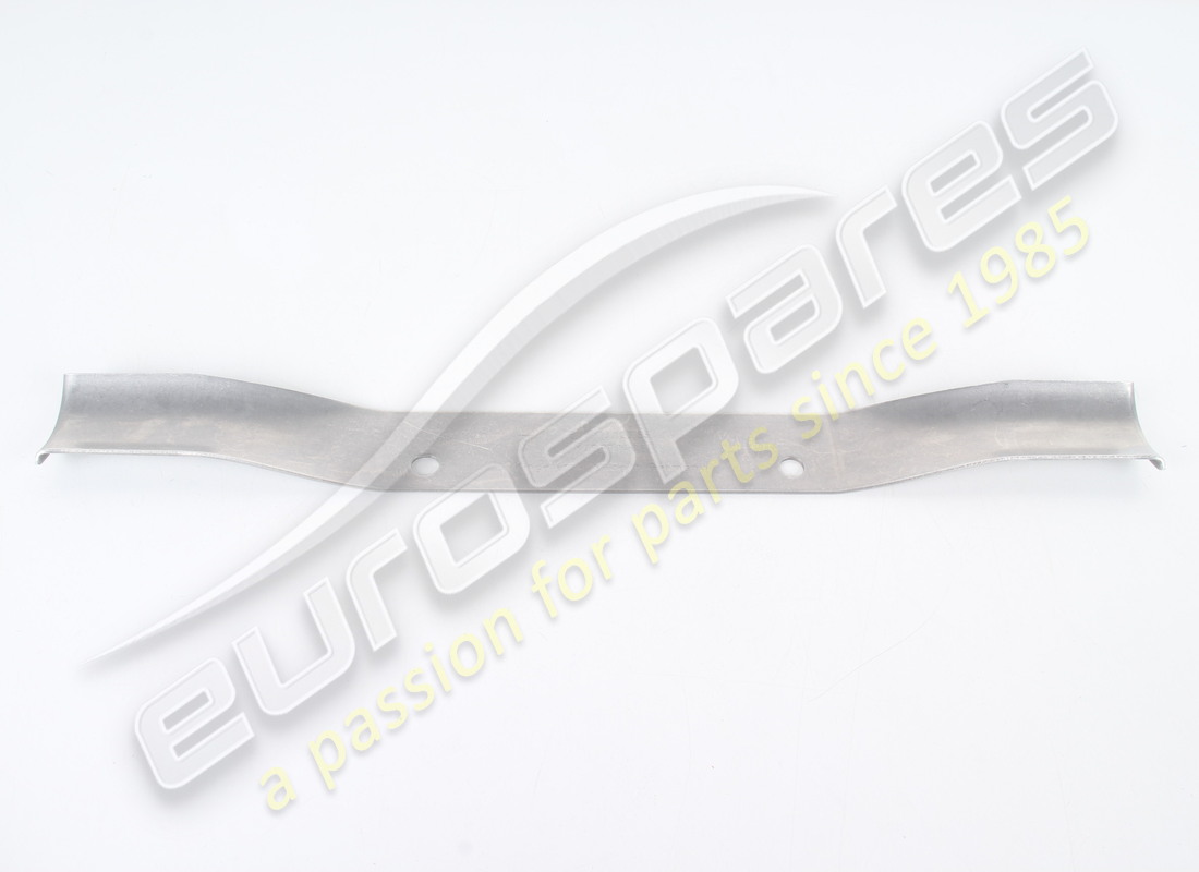 nouveau support porsche. numéro de pièce 99611312355 (2)