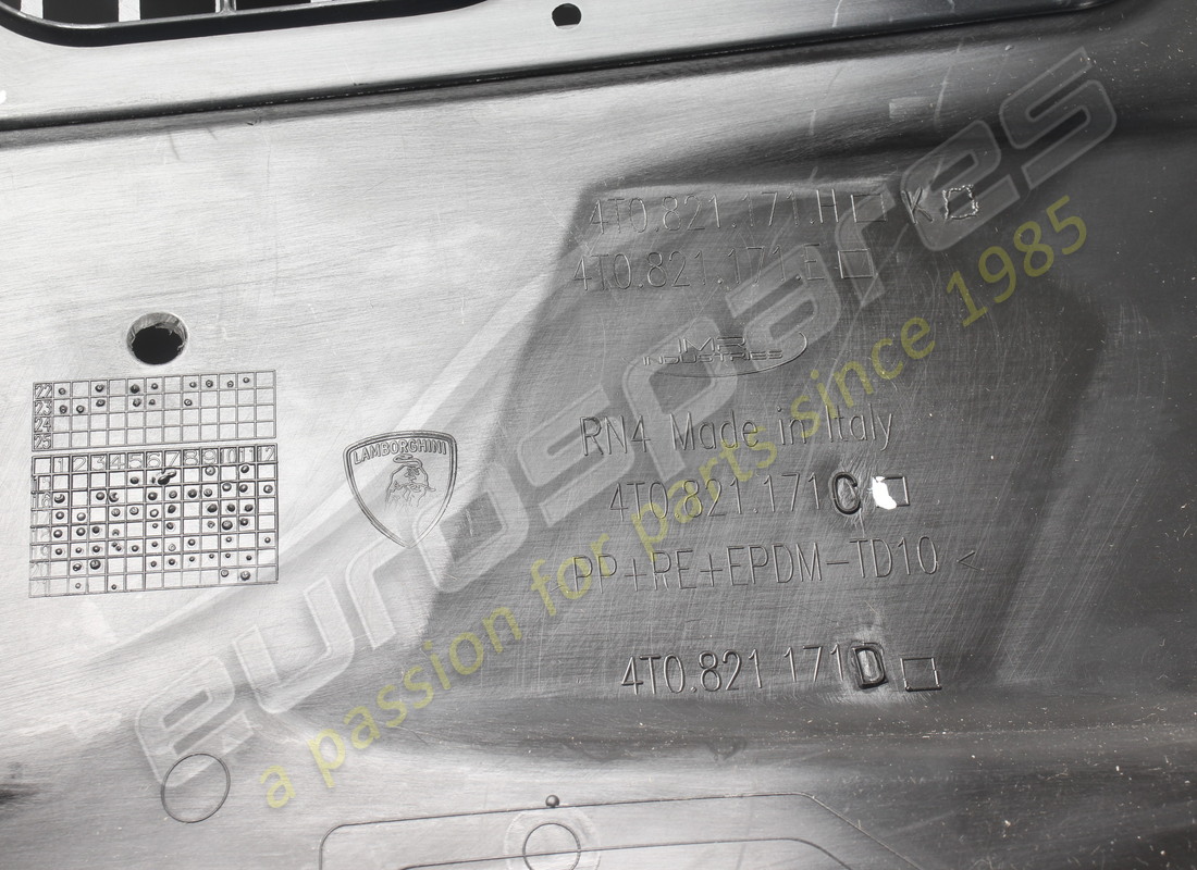 nouveau carter de roue lamborghini. numéro de pièce 4t0821171c (4)