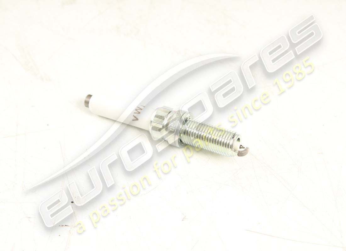 nouvelle bougie d'allumage porsche. numéro de pièce 9a790560150 (1)
