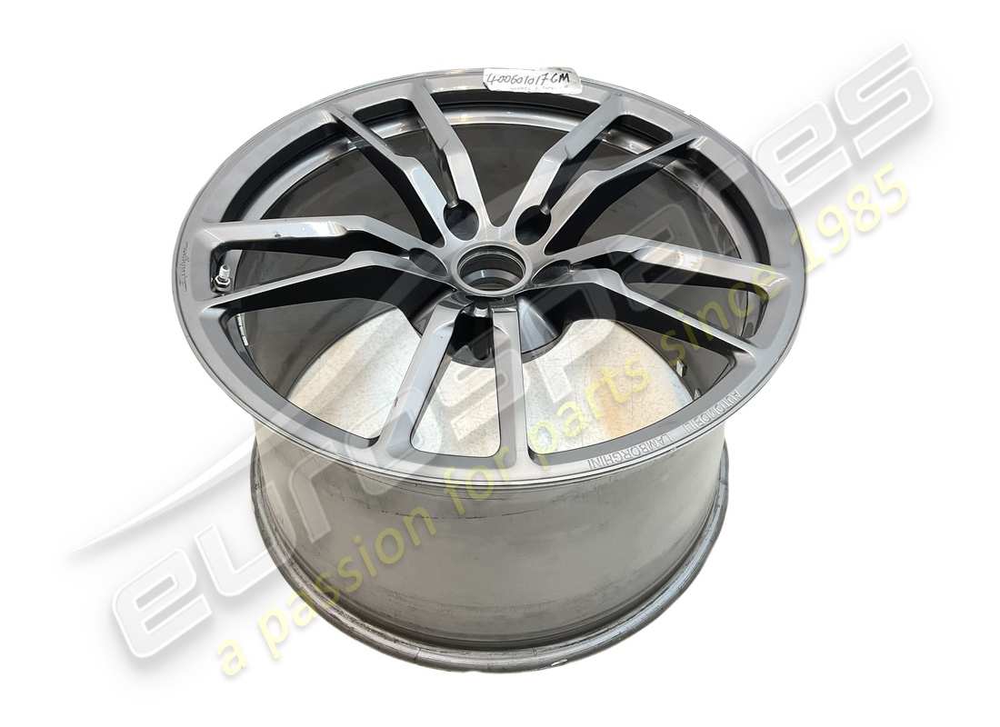 utilisé lamborghini roue arrière (scorpius). numéro de pièce 400601017cm (2)