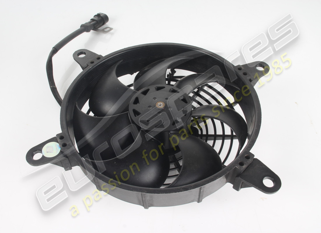 VENTILATEUR ÉLECTRIQUE COMPLET D'OCCASION Ferrari. NUMÉRO DE PIÈCE 277070 (1)