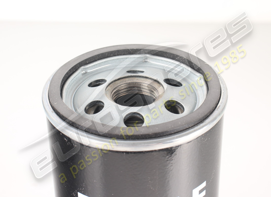 nouveau filtre à huile porsche. numéro de pièce 99320720103 (2)