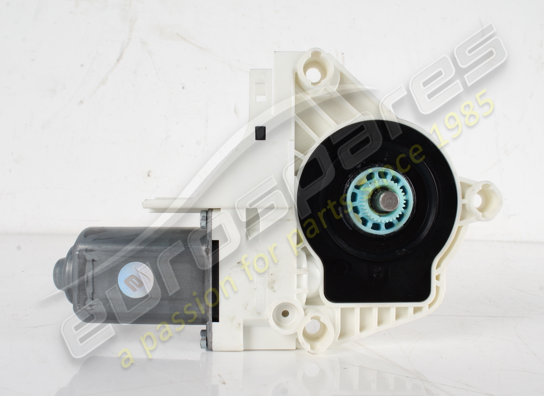 moteur droit d'occasion lamborghini, fenêtre. numéro de pièce 8k0959801b (2)