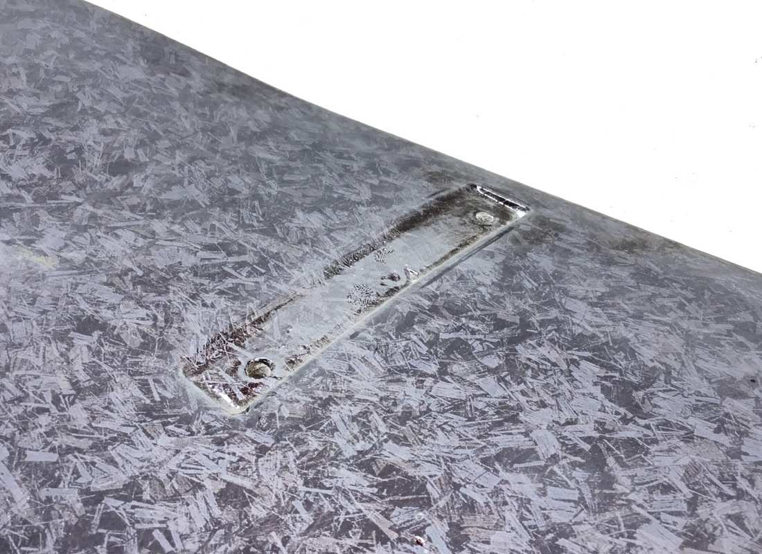nouveau (autre) lamborghini spoiler arrière en carbone forgé. numéro de pièce 470827933a (4)