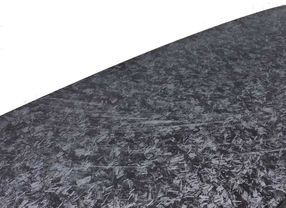 nouveau (autre) lamborghini spoiler arrière en carbone forgé. numéro de pièce 470827933a (3)