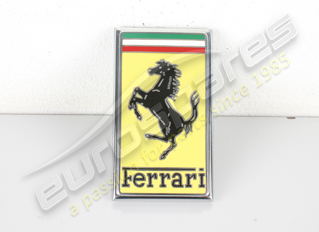 NOUVEAU Eurospares Ferrari INSIGNE DE NEZ AVANT . NUMÉRO DE PIÈCE 62673100 (1)