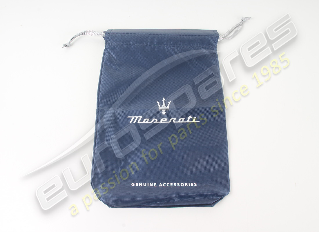 NOUVEAU MASERATI CHARGEUR MANTEINER EU NOUVEAU LOGO. NUMÉRO DE PIÈCE 940001313 (7) nouveau maserati chargeur manteiner eu nouveau logo. numéro de pièce 940001313 (7)