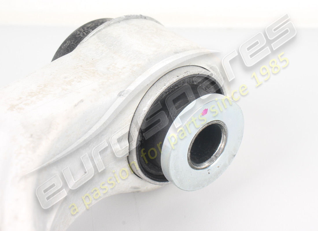 nouveau bras de suspension inférieur avant gauche maserati. numéro de pièce 670213730 (2)
