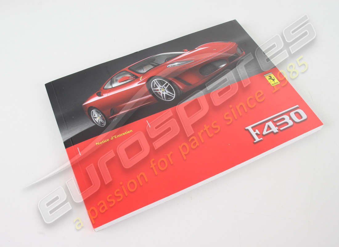 nouveau ferrari manuel d'instructions - français -. numéro de pièce 68821200 (1)