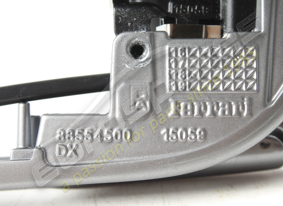 utilisé ferrari poignée de porte droite complète. numéro de pièce 895919 (3)