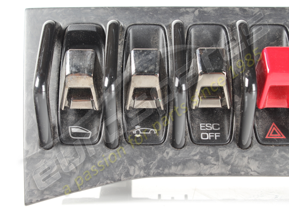utilisé lamborghini support de commutateur. numéro de pièce 4t0941567dq (2)