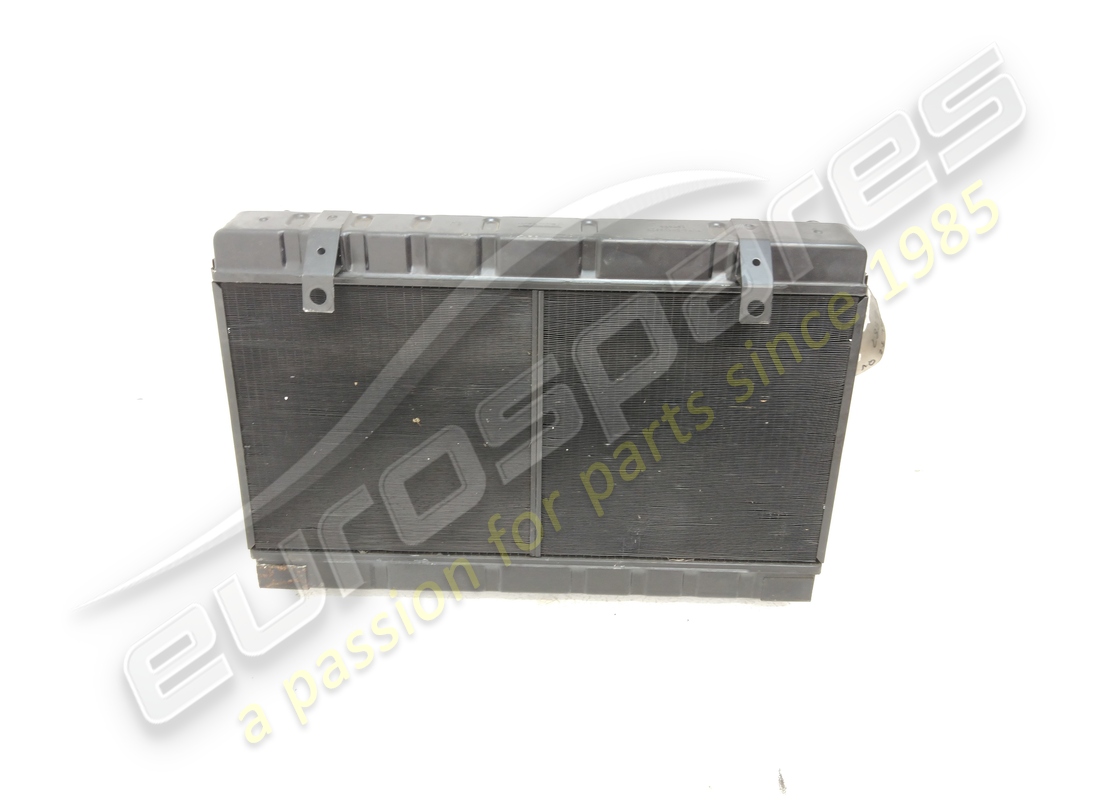radiateur ferrari reconditionné. numéro de pièce 126887 (3)