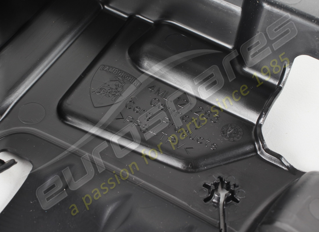 nouvelle pièce de conduit d'air lamborghini. numéro de pièce 4ml121283 (3)