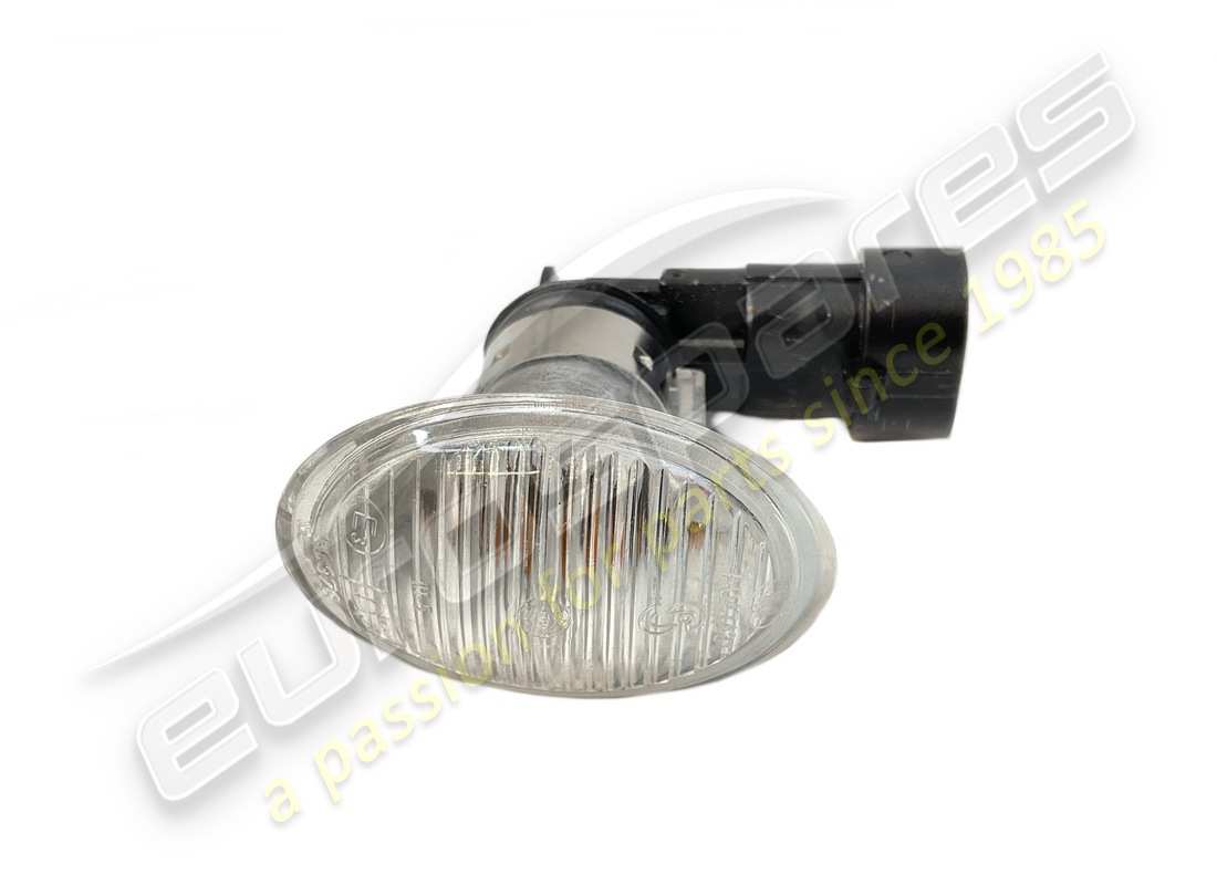 nouveau répétiteur de feux latéraux maserati. numéro de pièce 247024 (1)