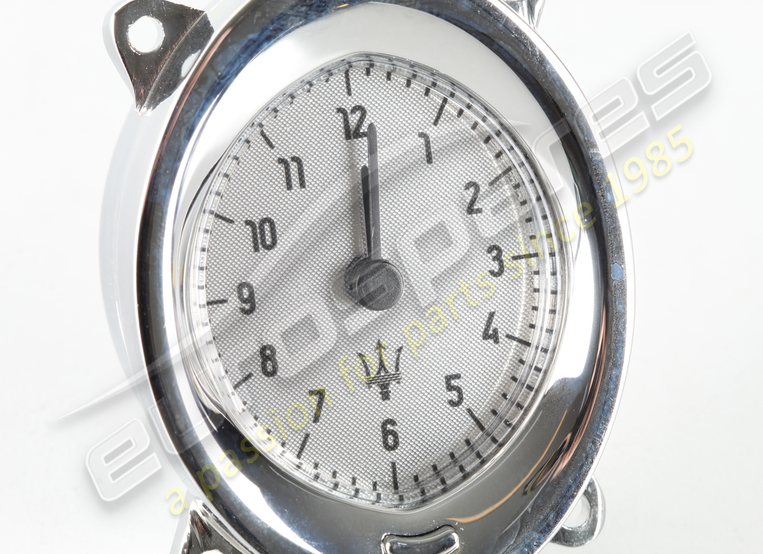 nouvelle horloge analogique maserati. numéro de pièce 69934900 (2)