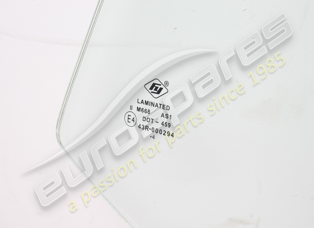 nouveau pare-brise eurospares. numéro de pièce 40314205 (2)