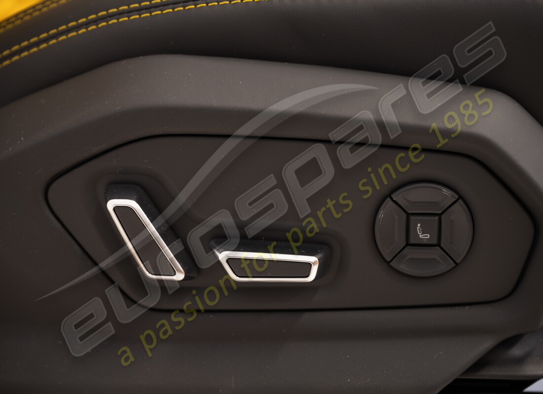 nouveau siège lamborghini urus rhd droit (noir/jaune). numéro de pièce 4ml881032c (6)