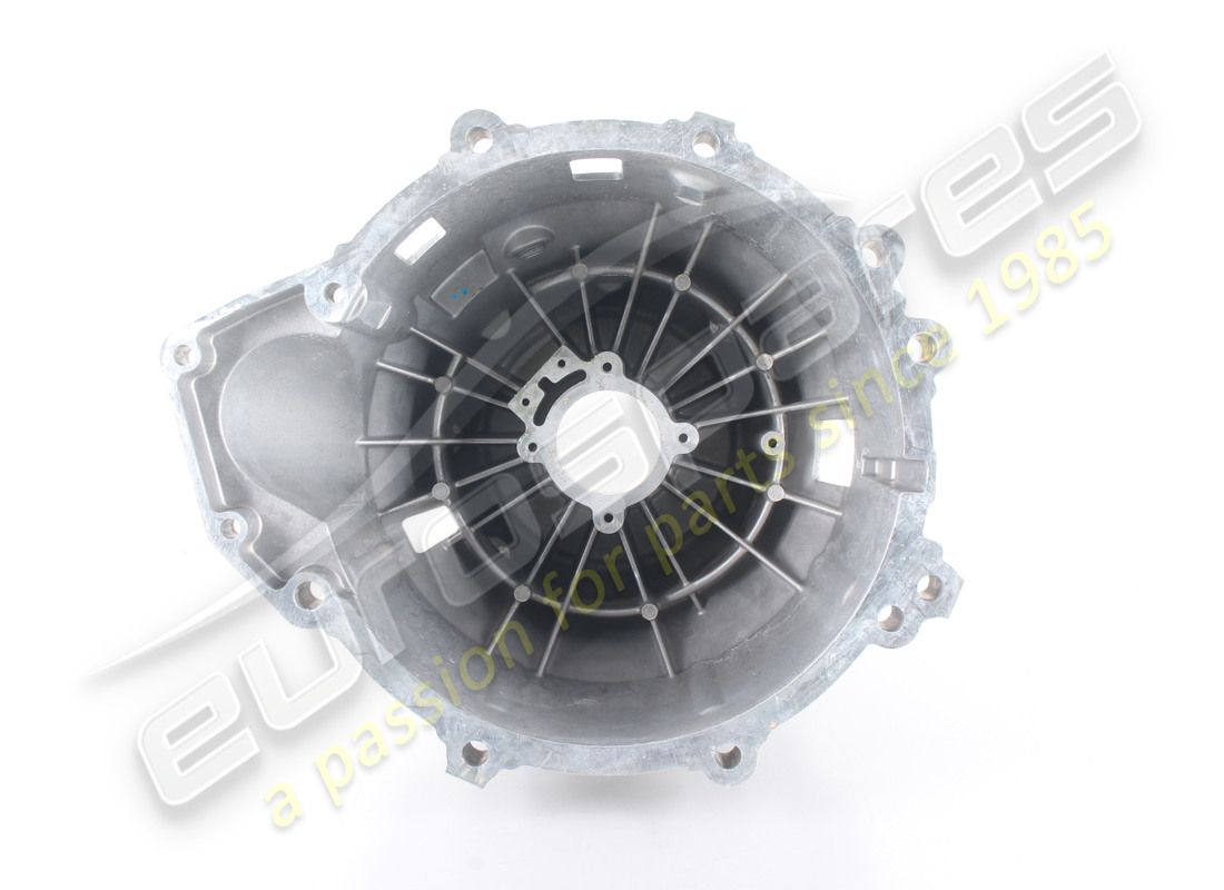 nouveau boîtier d'embrayage moulé sous pression maserati. numéro de pièce 220665 (2)