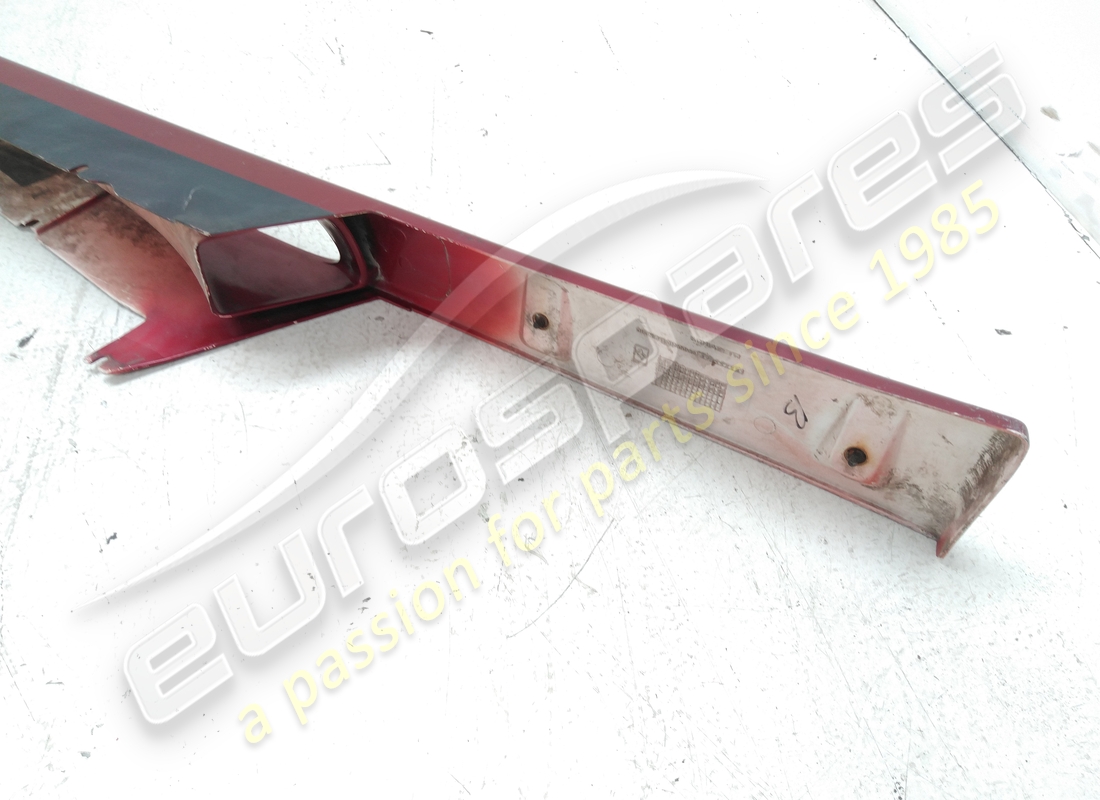 utilisé ferrari revêtement pour membre latéral gauche. numéro de pièce 64101210 (3)