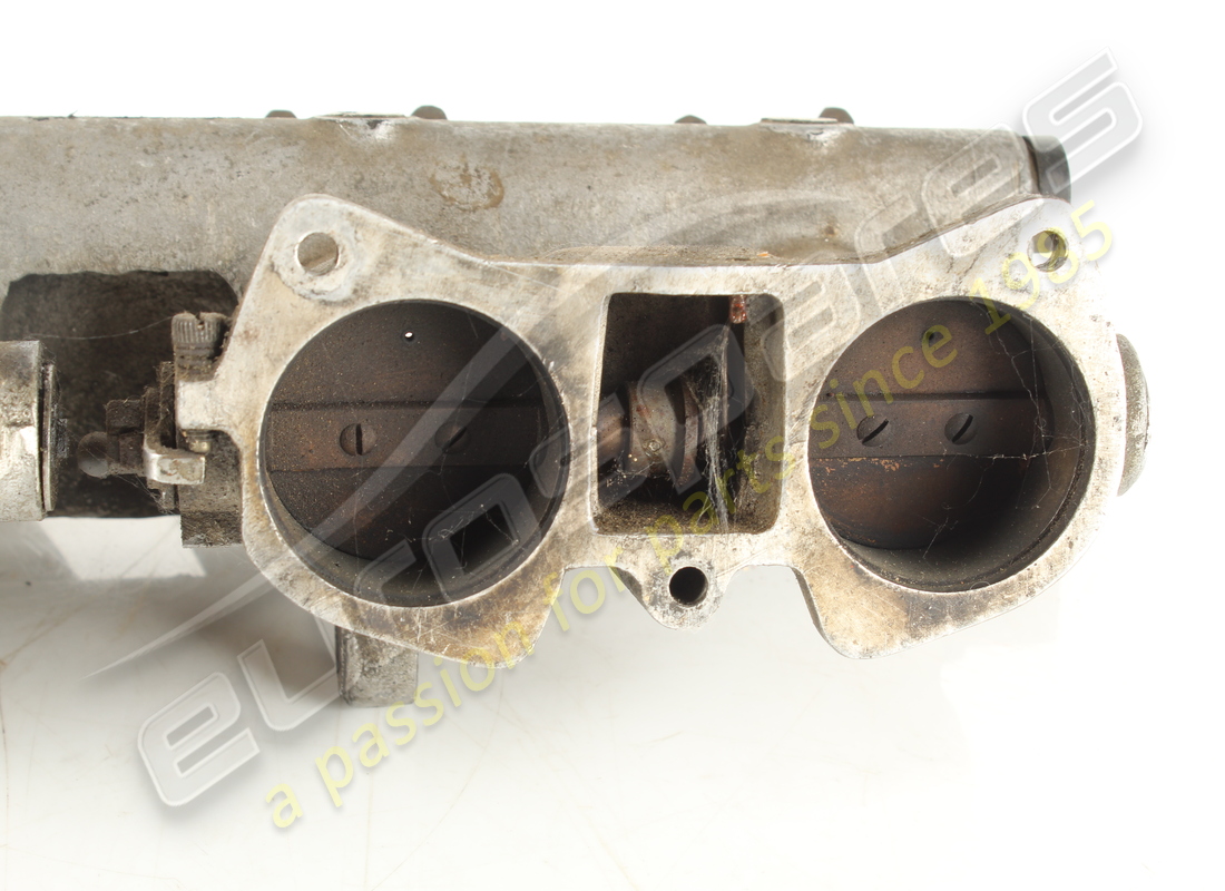 used maserati collettore d'aspirazione. part number 1017552050198 (2)