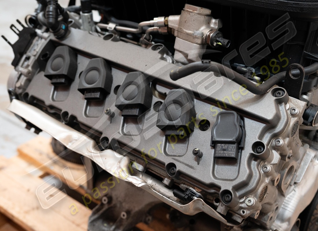 MOTEUR LAMBORGHINI LP560 GALLARDO UTILISÉ. NUMÉRO DE PIÈCE MR00Y9Q07L (7) moteur lamborghini lp560 gallardo utilisé. numéro de pièce mr00y9q07l (7)