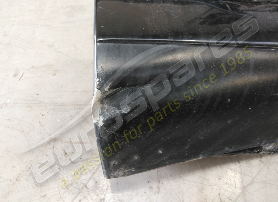 panneau de couvercle de seuil droit ferrari utilisé. numéro de pièce 63145400 (3)