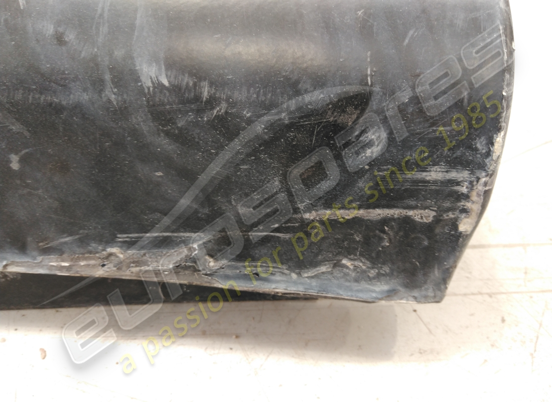 panneau de couvercle de seuil gauche ferrari utilisé. numéro de pièce 63145500 (2)