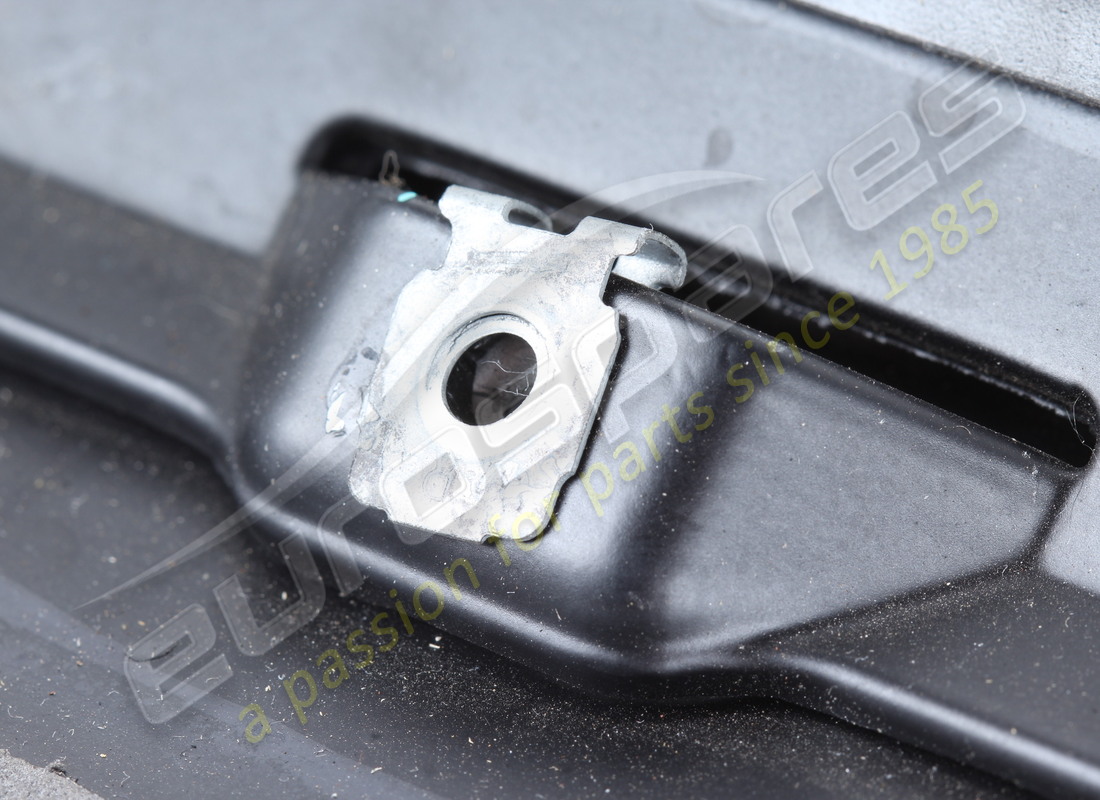 utilisé lamborghini garniture. numéro de pièce 408853236c (4)