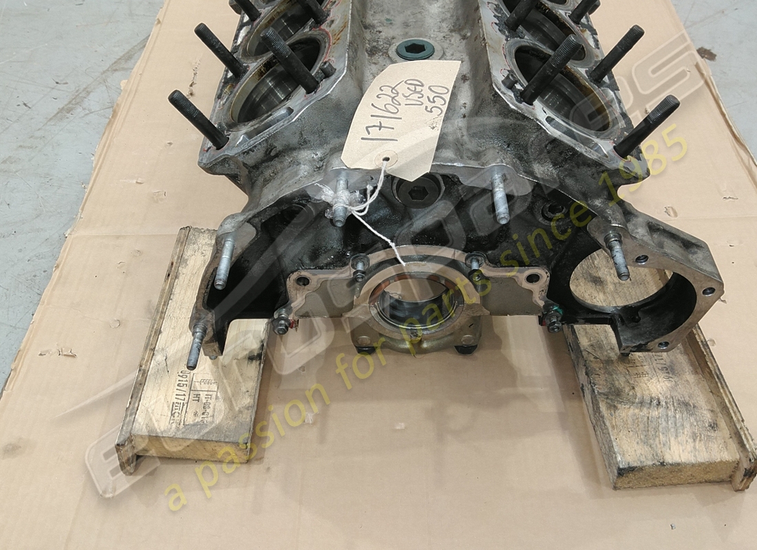 utilisé ferrari 550m carter moteur. numéro de pièce 171622 (3)