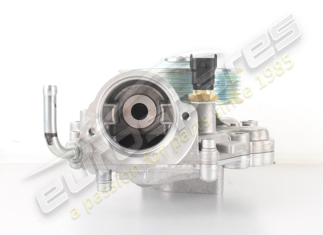 nouvelle pompe à eau maserati. numéro de pièce 46328182 (3)