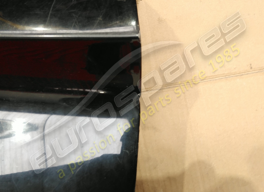 porte droite ferrari endommagée complète. numéro de pièce 63481600 (2)
