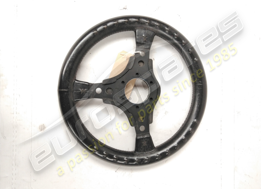 volant de lamborghini utilisé. numéro de pièce 004319090 (2)