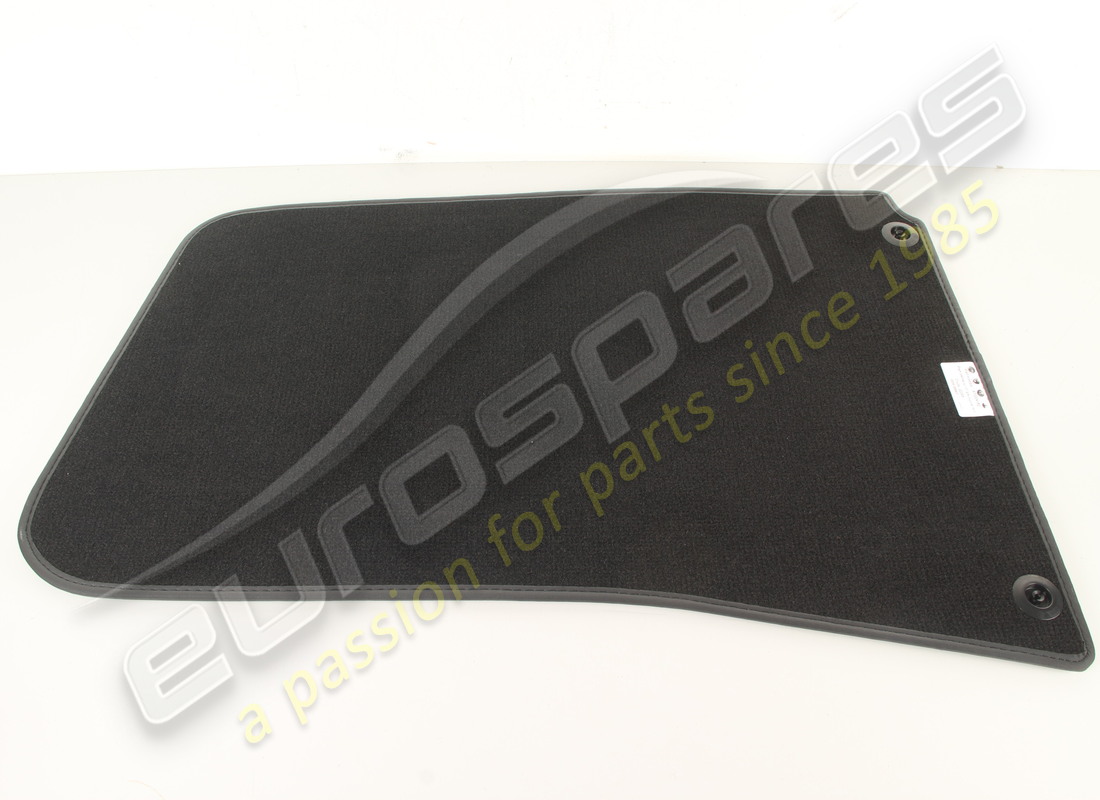 nouveau maserati kit tapis + fixations nero. référence 673004162 (3)