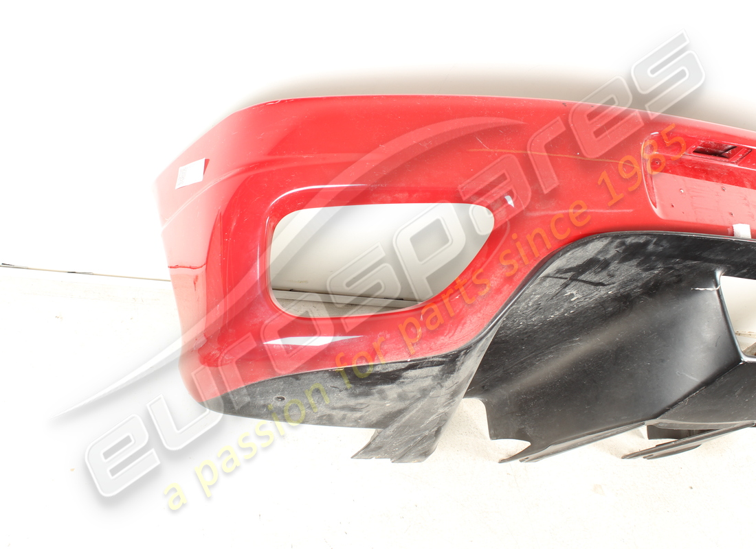 utilisé ferrari pare-choc arrière. numéro de pièce 64852810 (2)