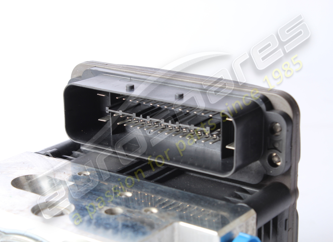 UTILISÉ FERRARI UNITÉ HYDRAULIQUE. NUMÉRO DE PIÈCE 293819 (3) utilisé ferrari unité hydraulique. numéro de pièce 293819 (3)